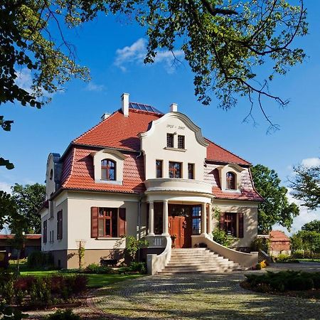 Villa Cztery Pory Roku Zbaszynek ภายนอก รูปภาพ