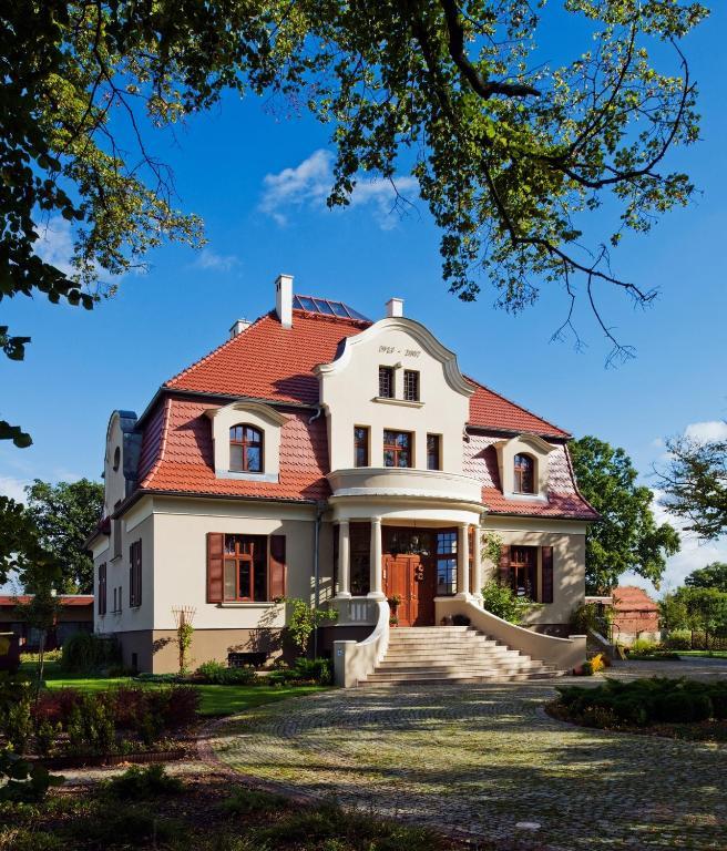 Villa Cztery Pory Roku Zbaszynek ภายนอก รูปภาพ
