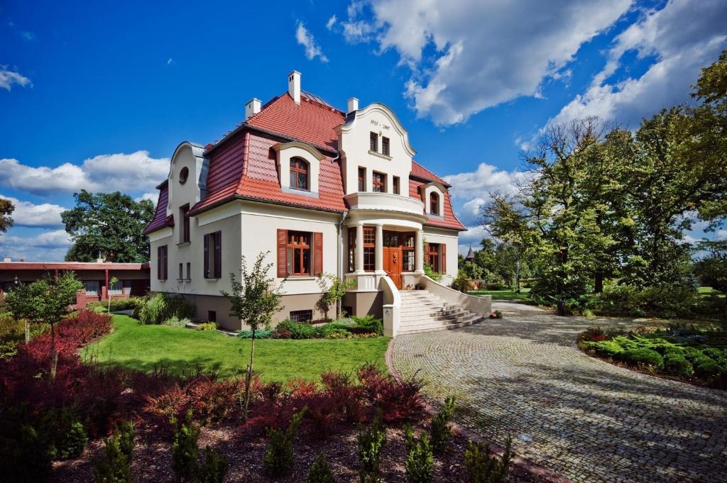 Villa Cztery Pory Roku Zbaszynek ภายนอก รูปภาพ