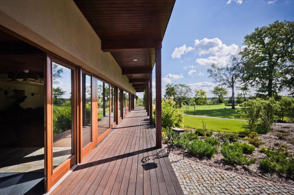 Villa Cztery Pory Roku Zbaszynek ภายนอก รูปภาพ