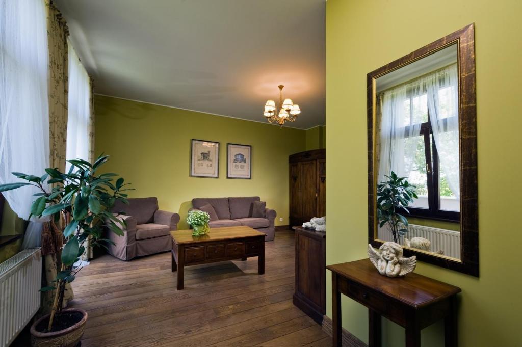 Villa Cztery Pory Roku Zbaszynek ภายนอก รูปภาพ